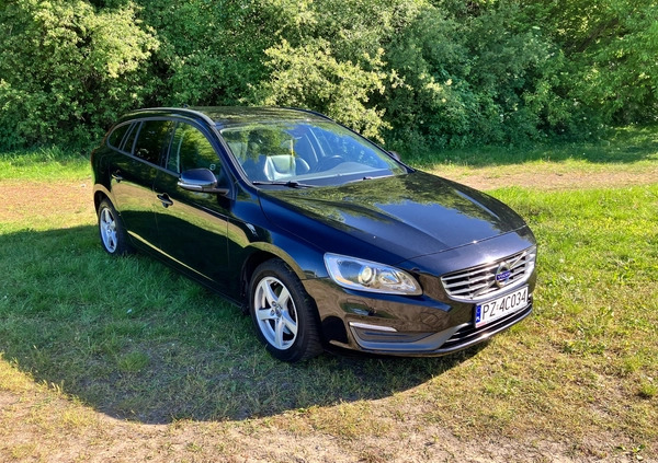 Volvo V60 cena 44900 przebieg: 194000, rok produkcji 2014 z Luboń małe 742